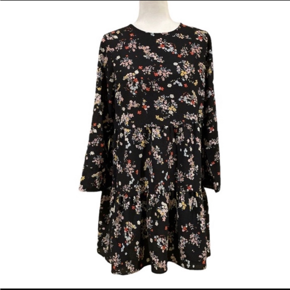 ASOS DESIGN long sleeve tiered smock mini‎ dress in black floral print 10